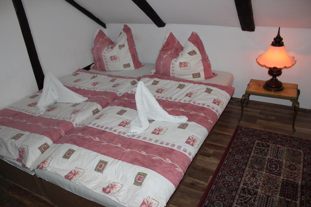 Penzion St. Florian Příbor Habitación foto